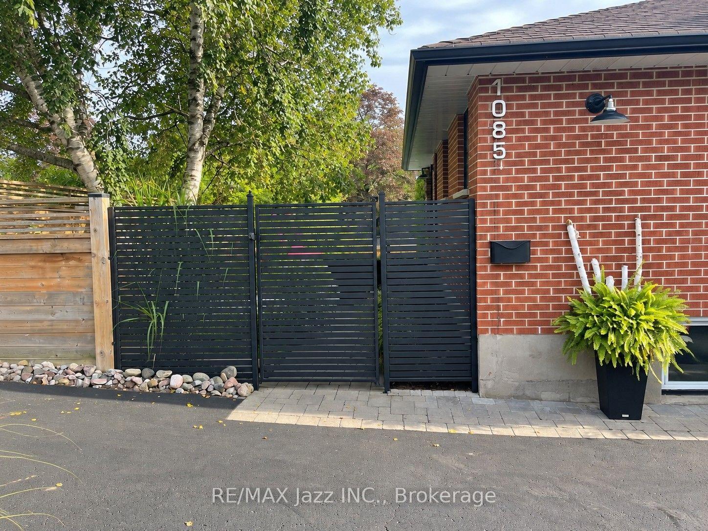 Photo 6 of 1085 Willowdale Avenue, Oshawa, Donevan — HOMEH