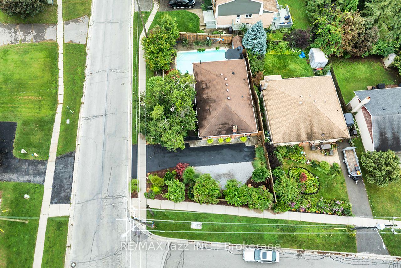 Photo 48 of 1085 Willowdale Avenue, Oshawa, Donevan — HOMEH