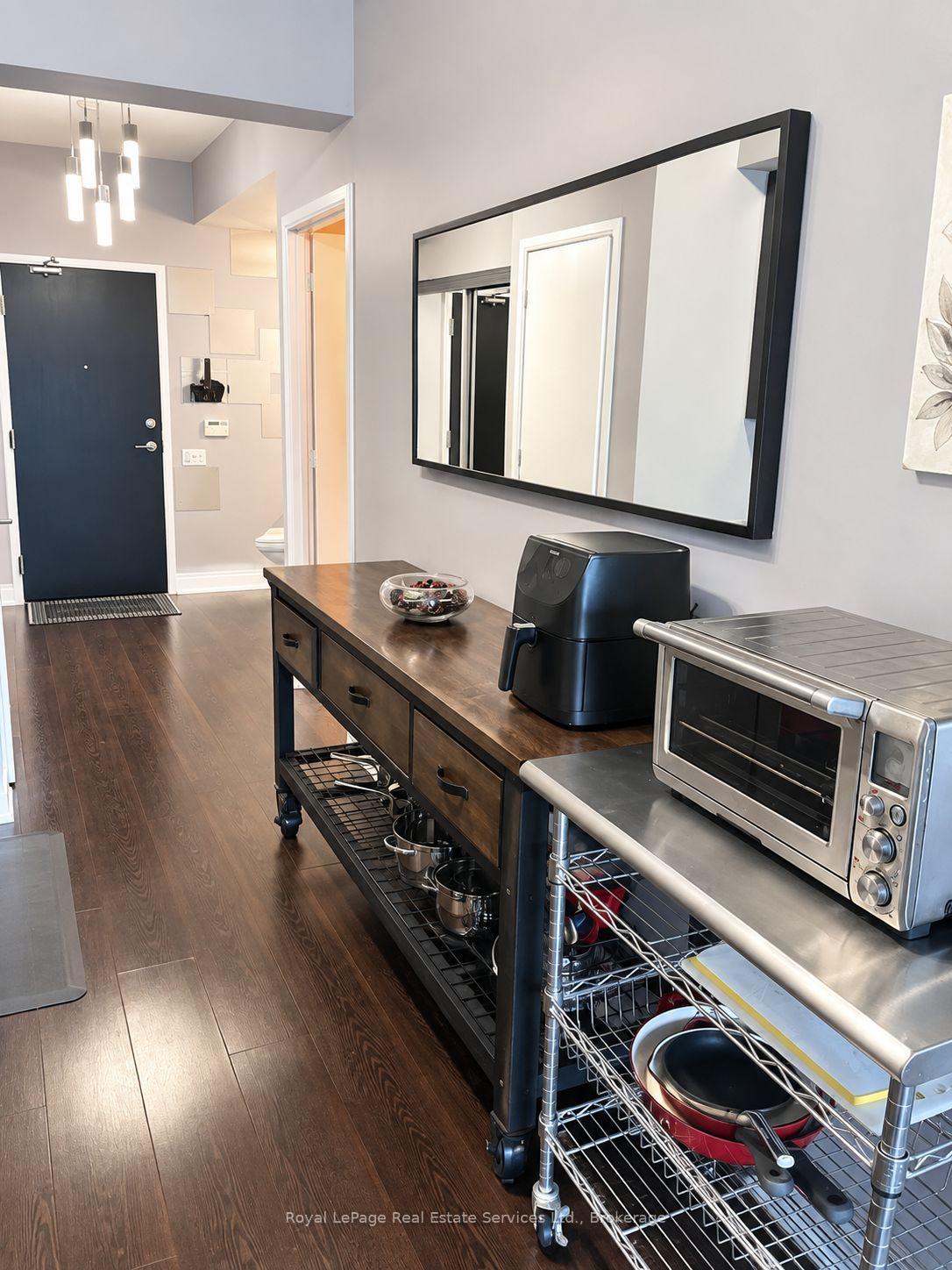 Photo 5 of Unit 1006, 775 King Street W, Toronto, Niagara — HOMEH