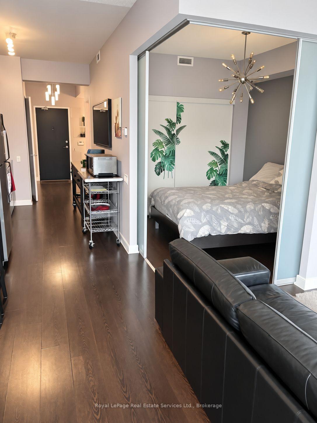 Photo 12 of Unit 1006, 775 King Street W, Toronto, Niagara — HOMEH