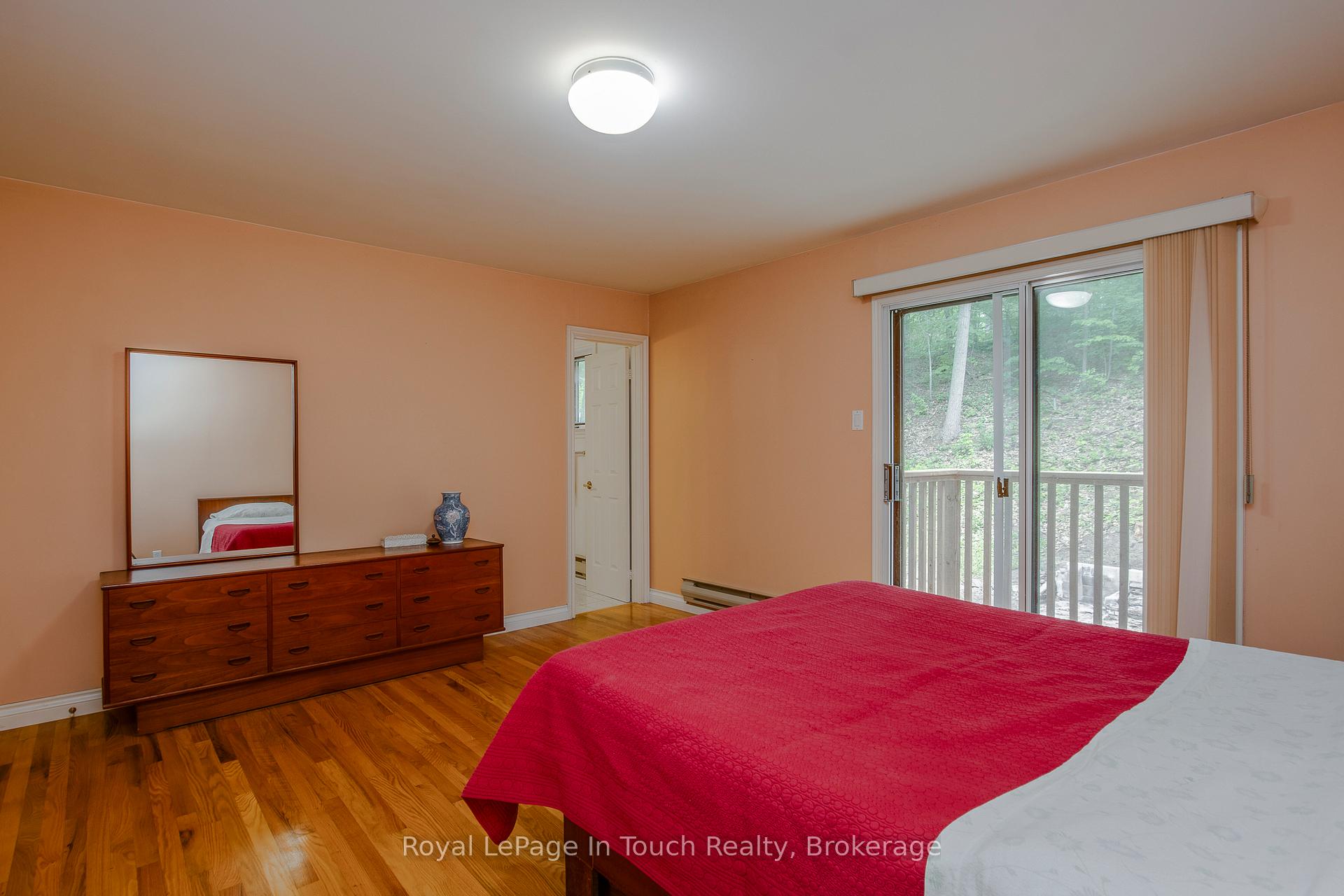 Photo 18 of 487 Tiny Beaches Road S, Tiny, Rural Tiny — HOMEH