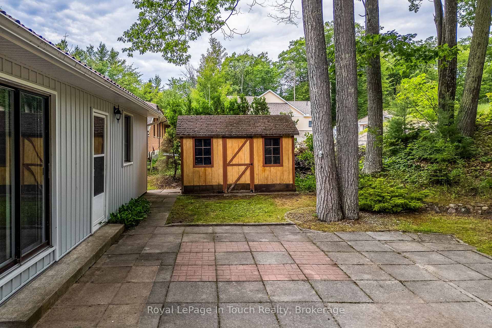 Photo 34 of 487 Tiny Beaches Road S, Tiny, Rural Tiny — HOMEH