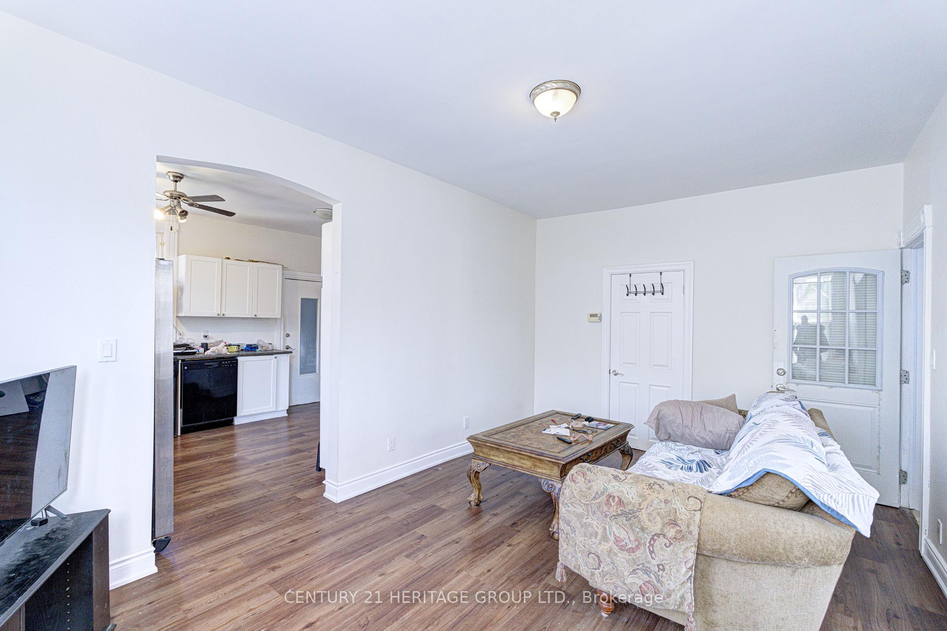 Photo 5 of 243 Gibson Avenue, Hamilton, Gibson — HOMEH