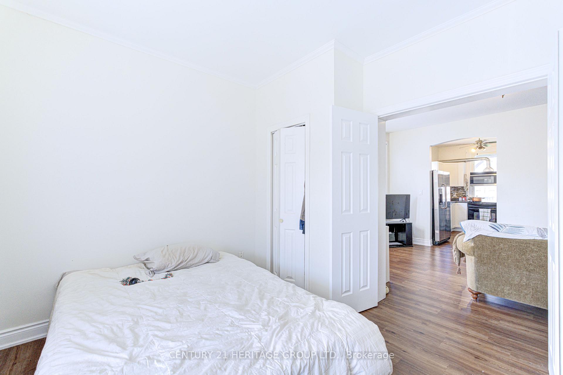 Photo 7 of 243 Gibson Avenue, Hamilton, Gibson — HOMEH