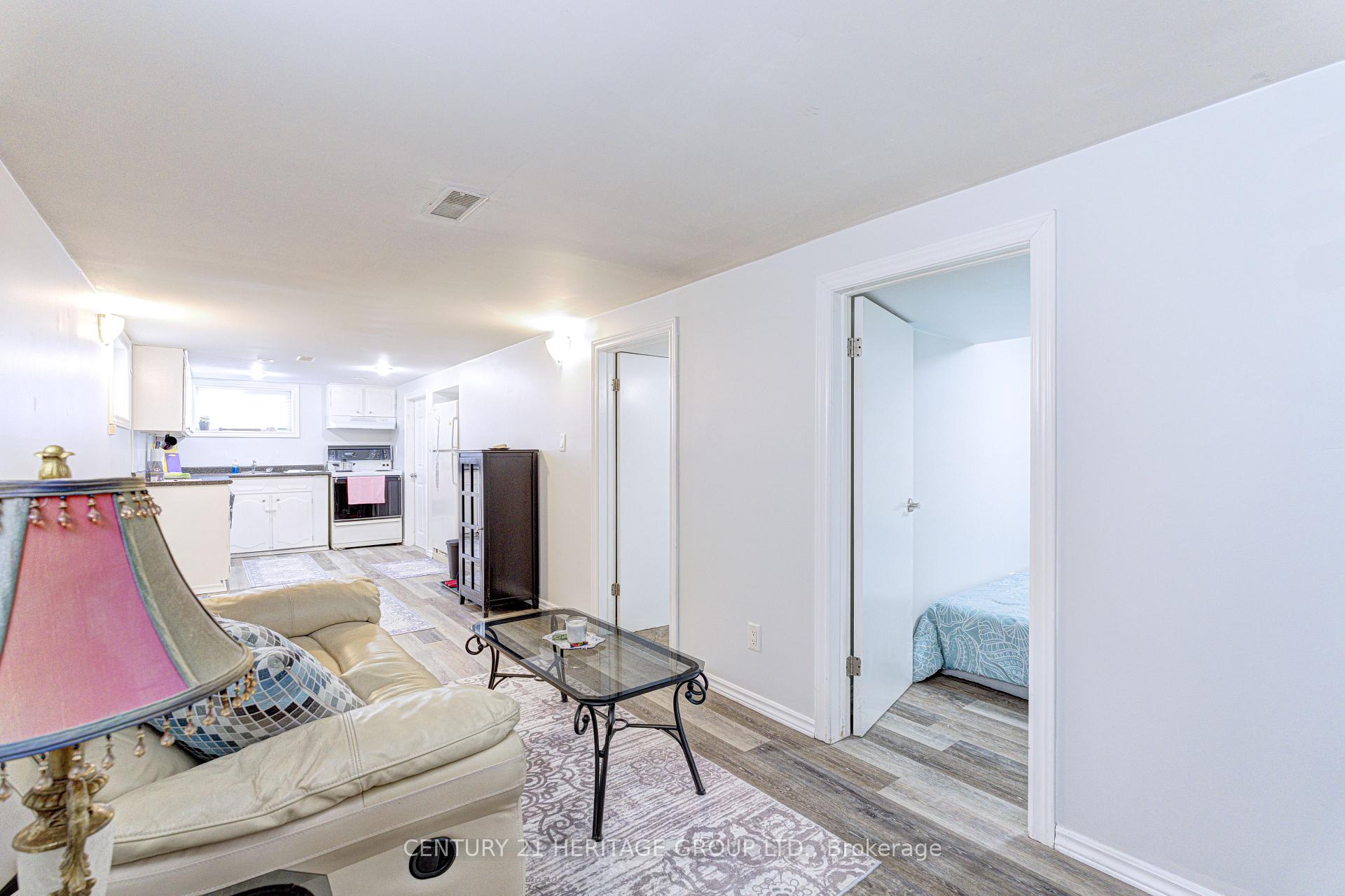 Photo 20 of 243 Gibson Avenue, Hamilton, Gibson — HOMEH