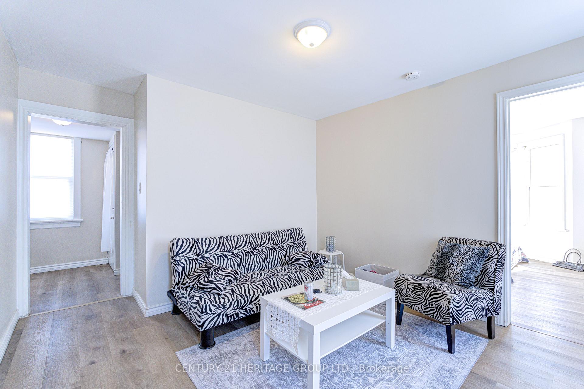 Photo 25 of 243 Gibson Avenue, Hamilton, Gibson — HOMEH