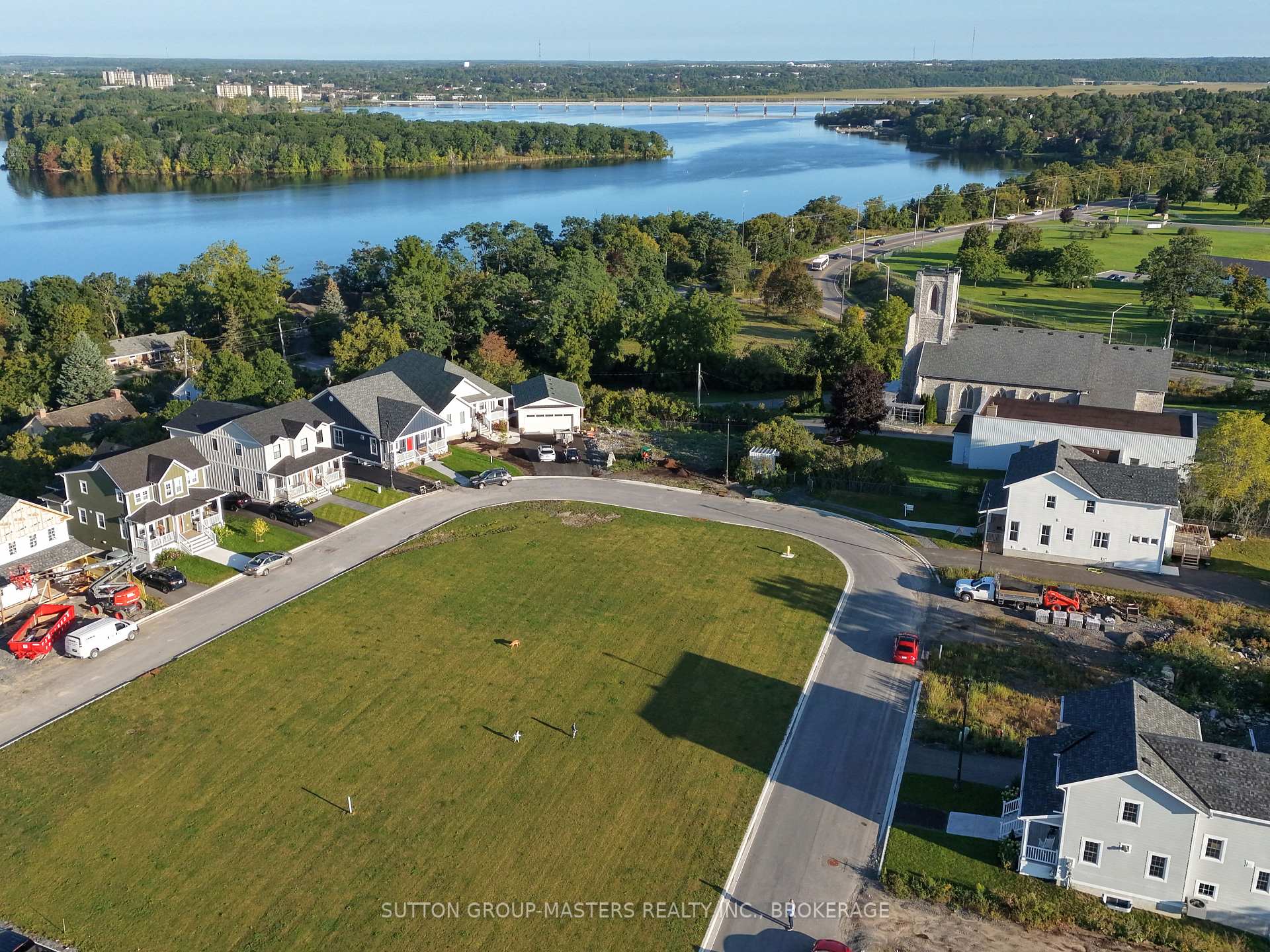 Photo 7 of 195 Scholars Lane, Kingston, Kingston East (Incl Barret Crt) — HOMEH