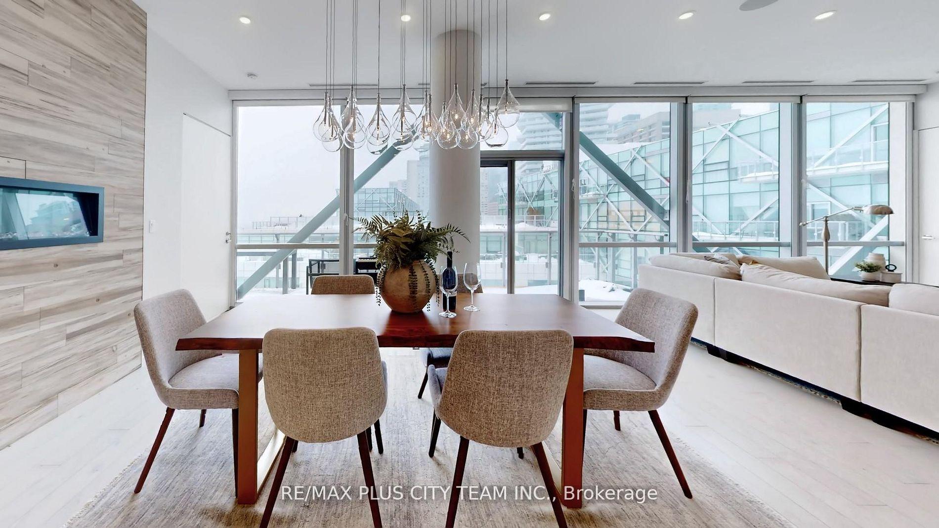 Photo 7 of Unit 1305, 39 Queens Quay E, Toronto, Waterfront Communities — HOMEH