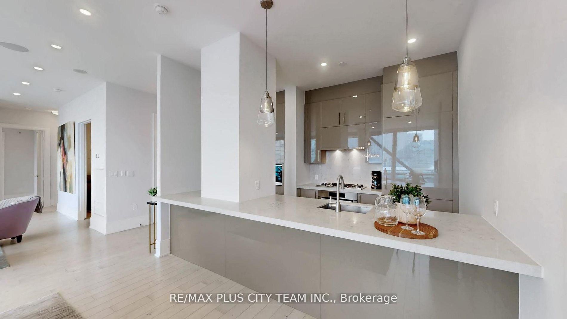 Photo 9 of Unit 1305, 39 Queens Quay E, Toronto, Waterfront Communities — HOMEH