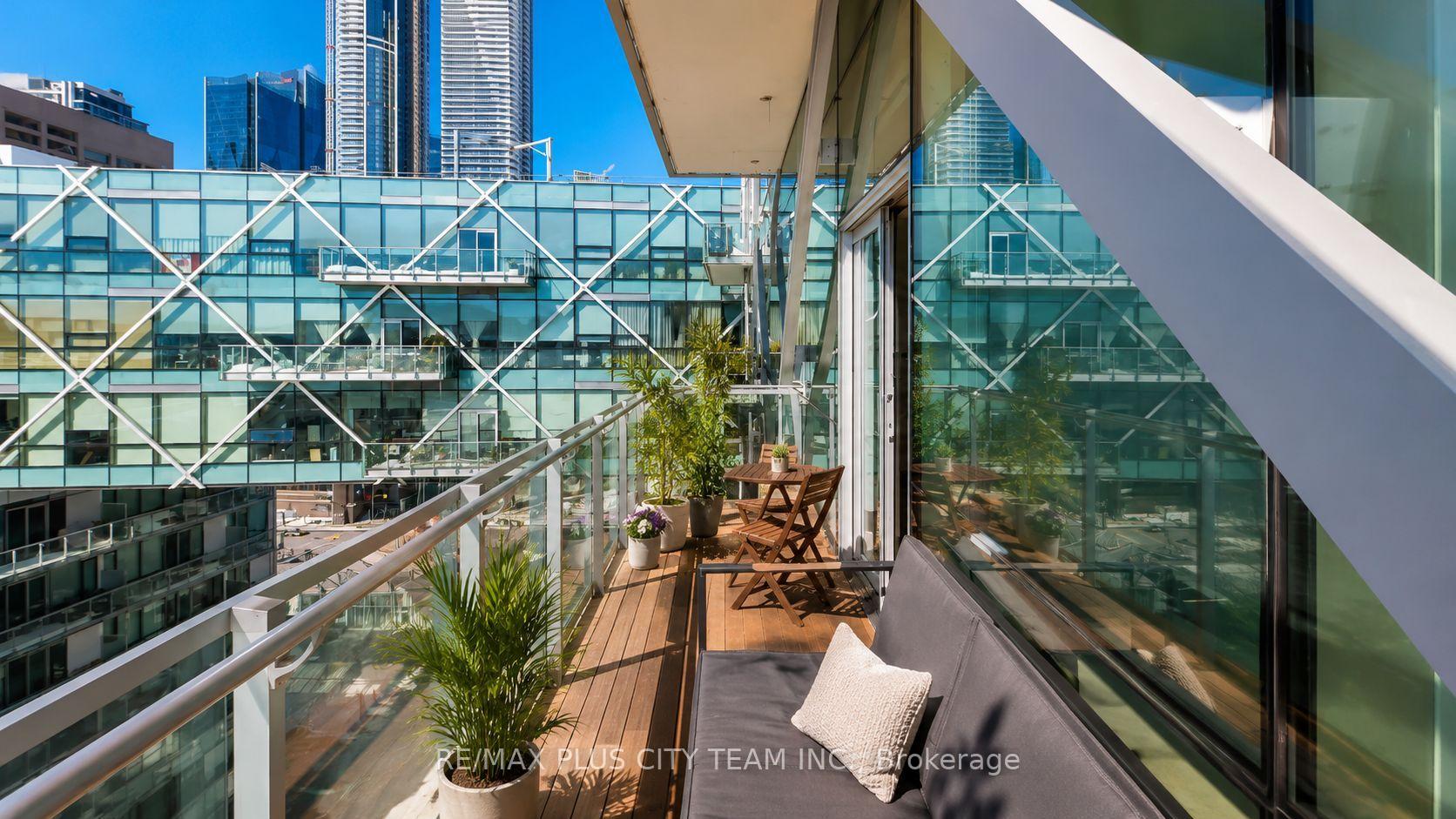 Photo 28 of Unit 1305, 39 Queens Quay E, Toronto, Waterfront Communities — HOMEH