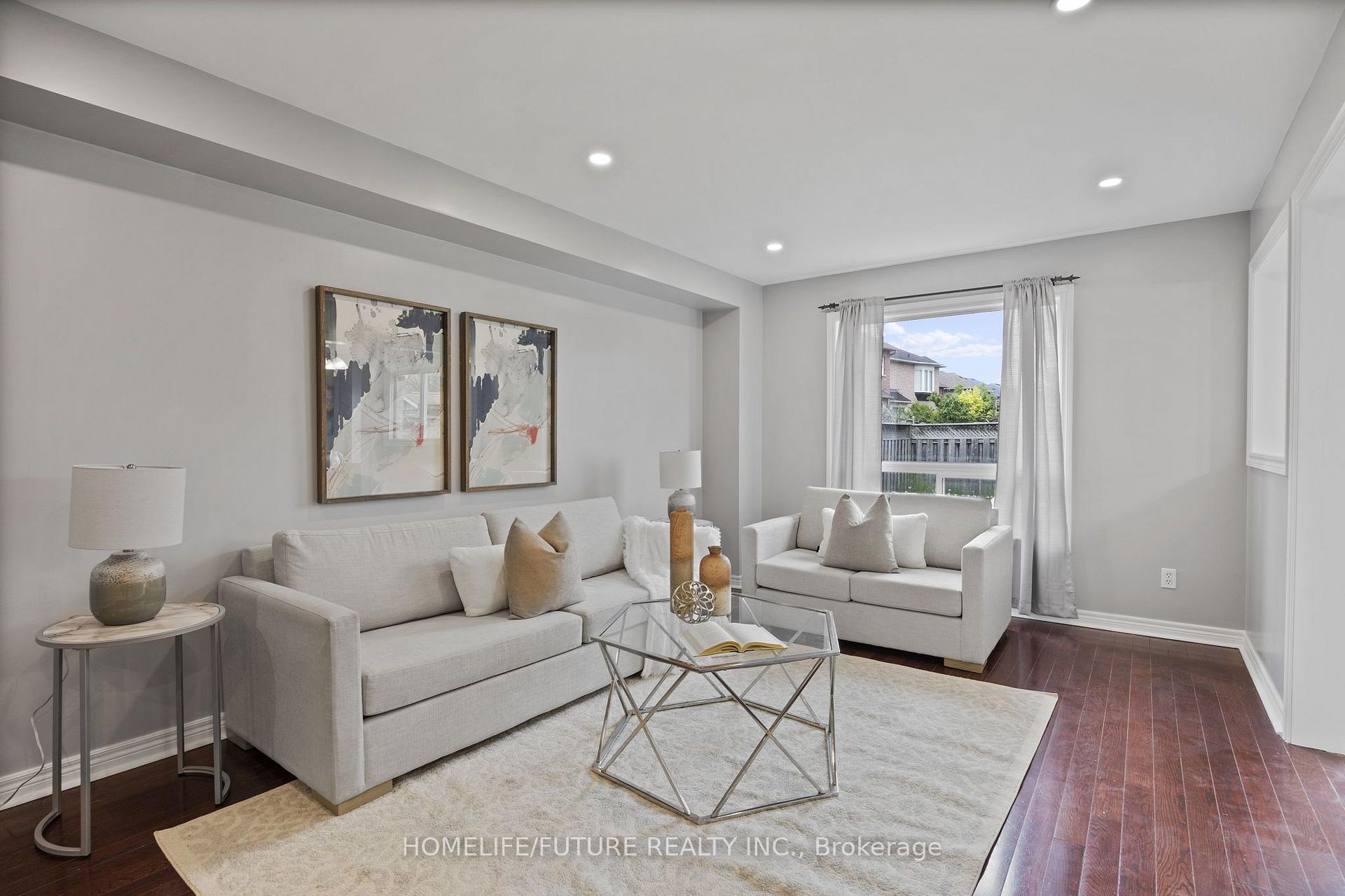 Photo 10 of 17 Horstman Street, Markham, Rouge River Estates — HOMEH
