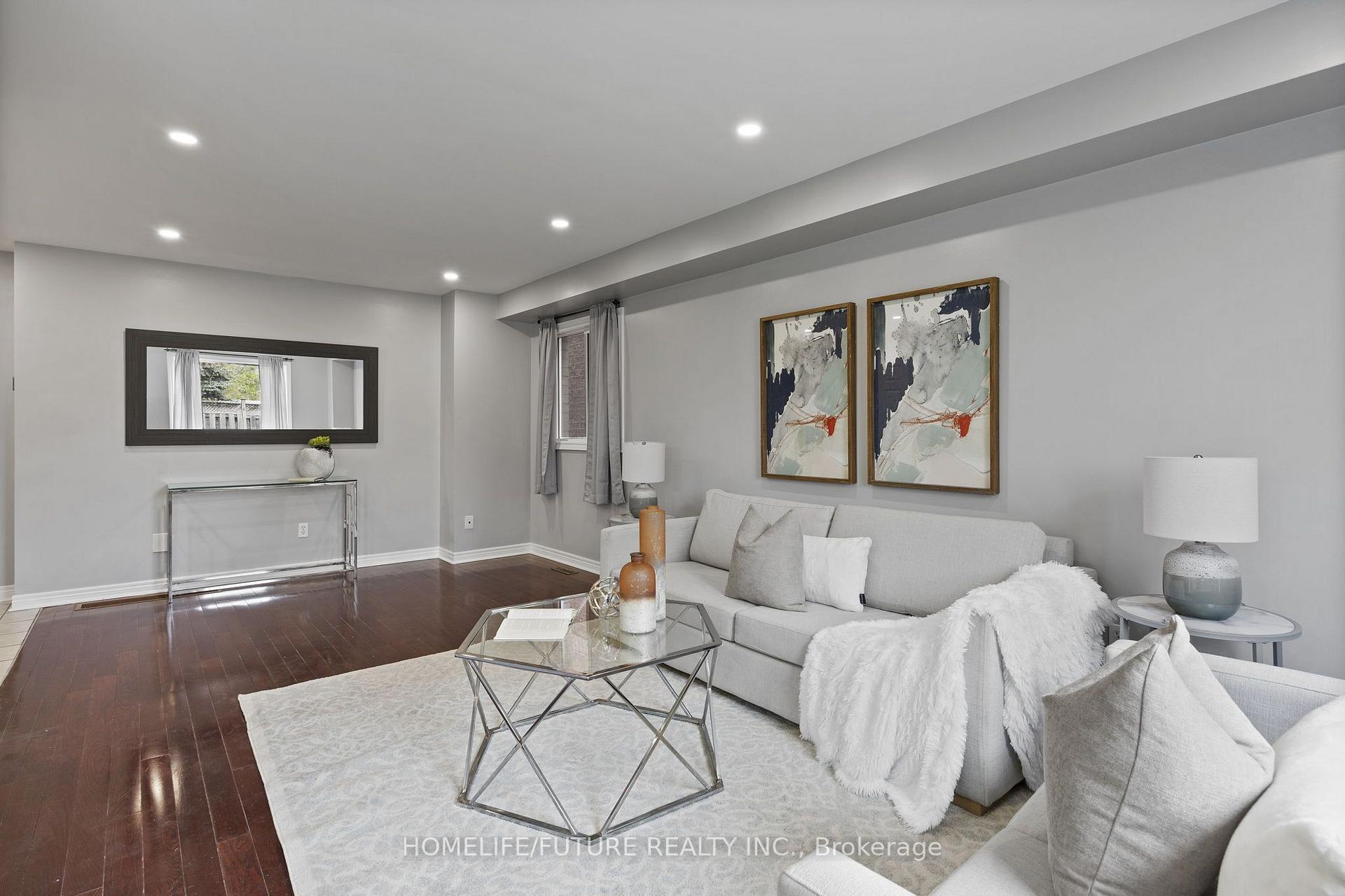Photo 12 of 17 Horstman Street, Markham, Rouge River Estates — HOMEH