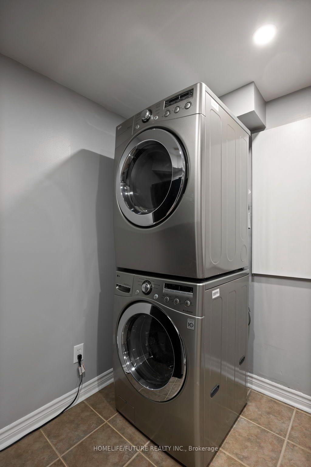 Photo 35 of 17 Horstman Street, Markham, Rouge River Estates — HOMEH
