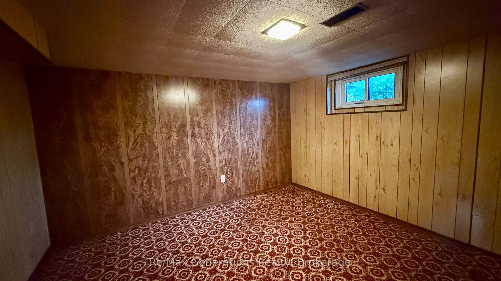 Photo 8 of 1019 Francis Street W, Thunder Bay, Westfort — HOMEH