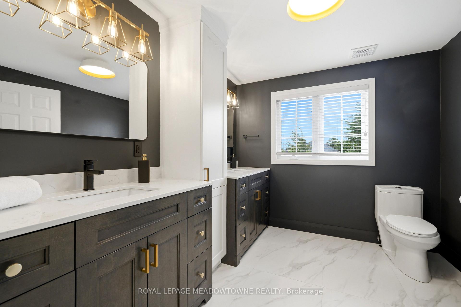 Photo 28 of 41 Beardmore Crescent, Halton Hills, Acton — HOMEH