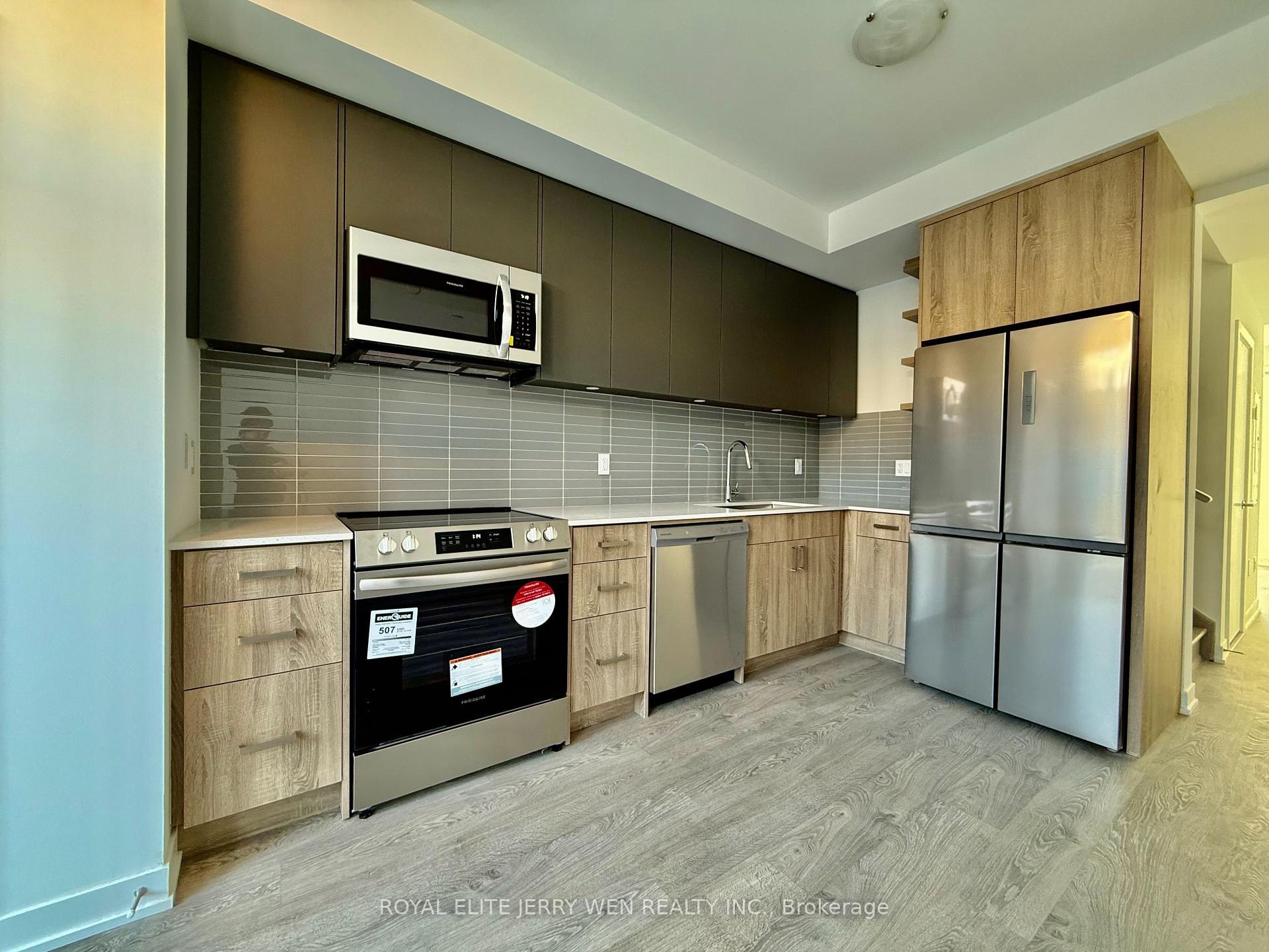Photo 2 of 16 Turtle Island Road, Toronto, Englemount-Lawrence — HOMEH