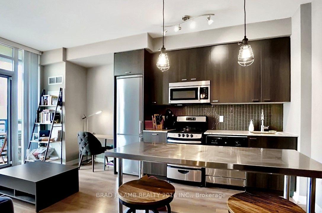 Photo of Unit 809, 775 King Street W
