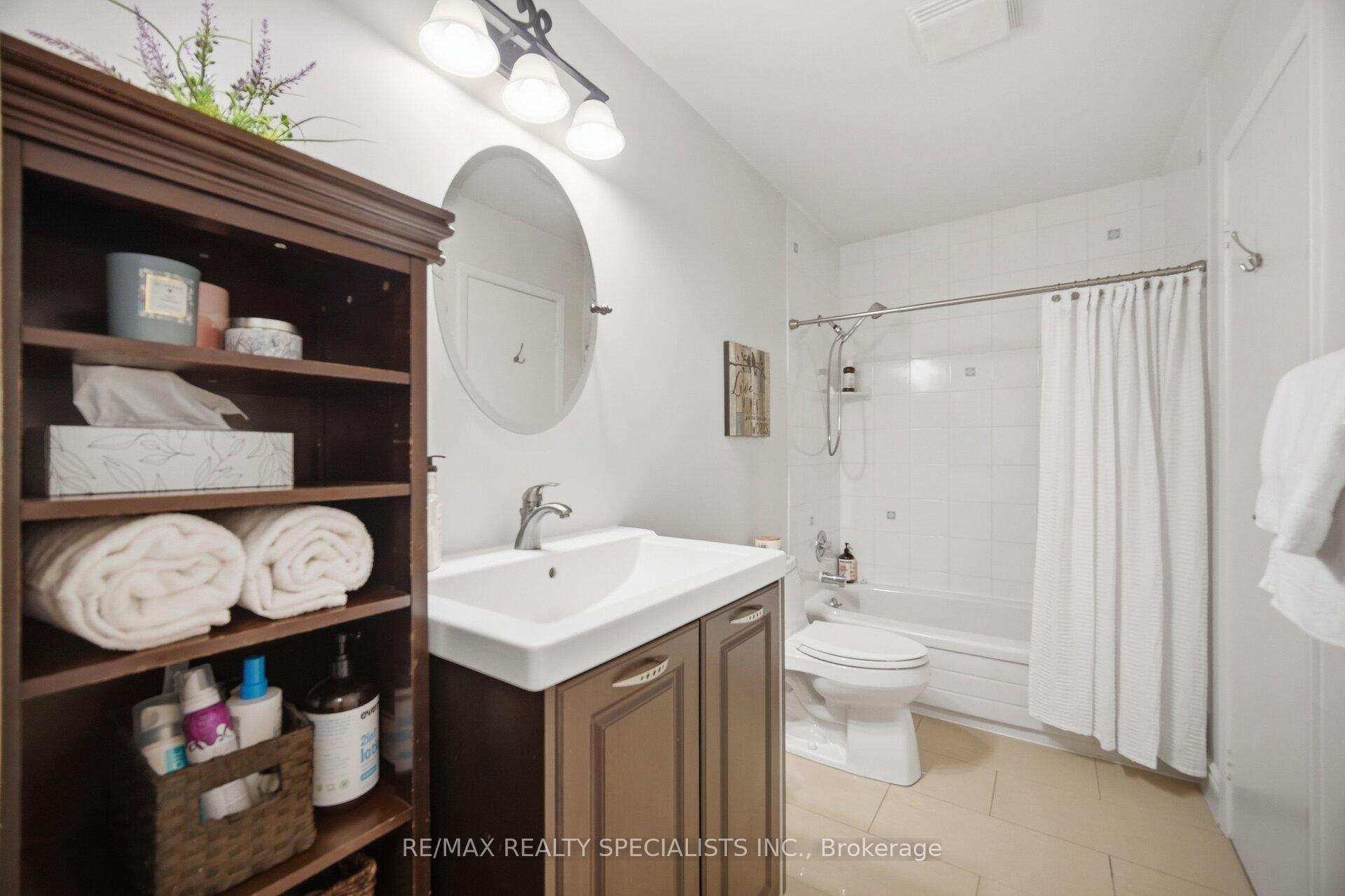 Photo 34 of 840 Hemlock Drive, Milton, Dorset Park — HOMEH