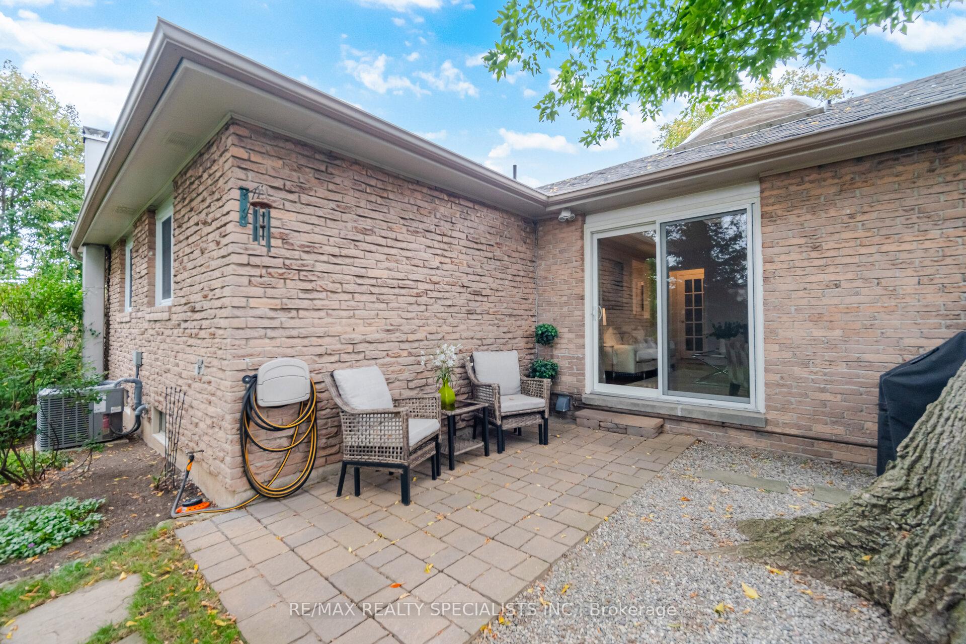 Photo 60 of 840 Hemlock Drive, Milton, Dorset Park — HOMEH
