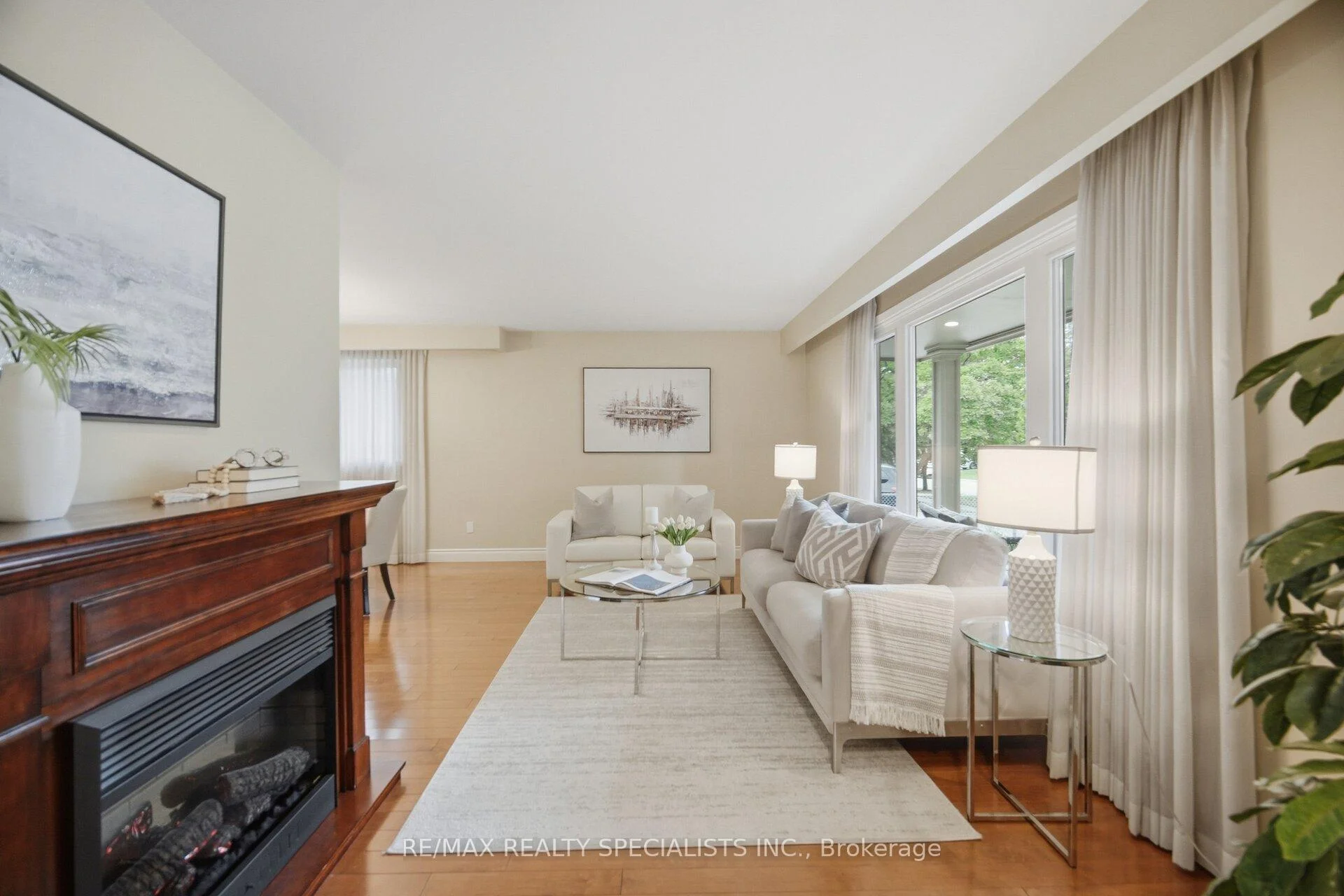 Photo 8 of 840 Hemlock Drive, Milton, Dorset Park — HOMEH