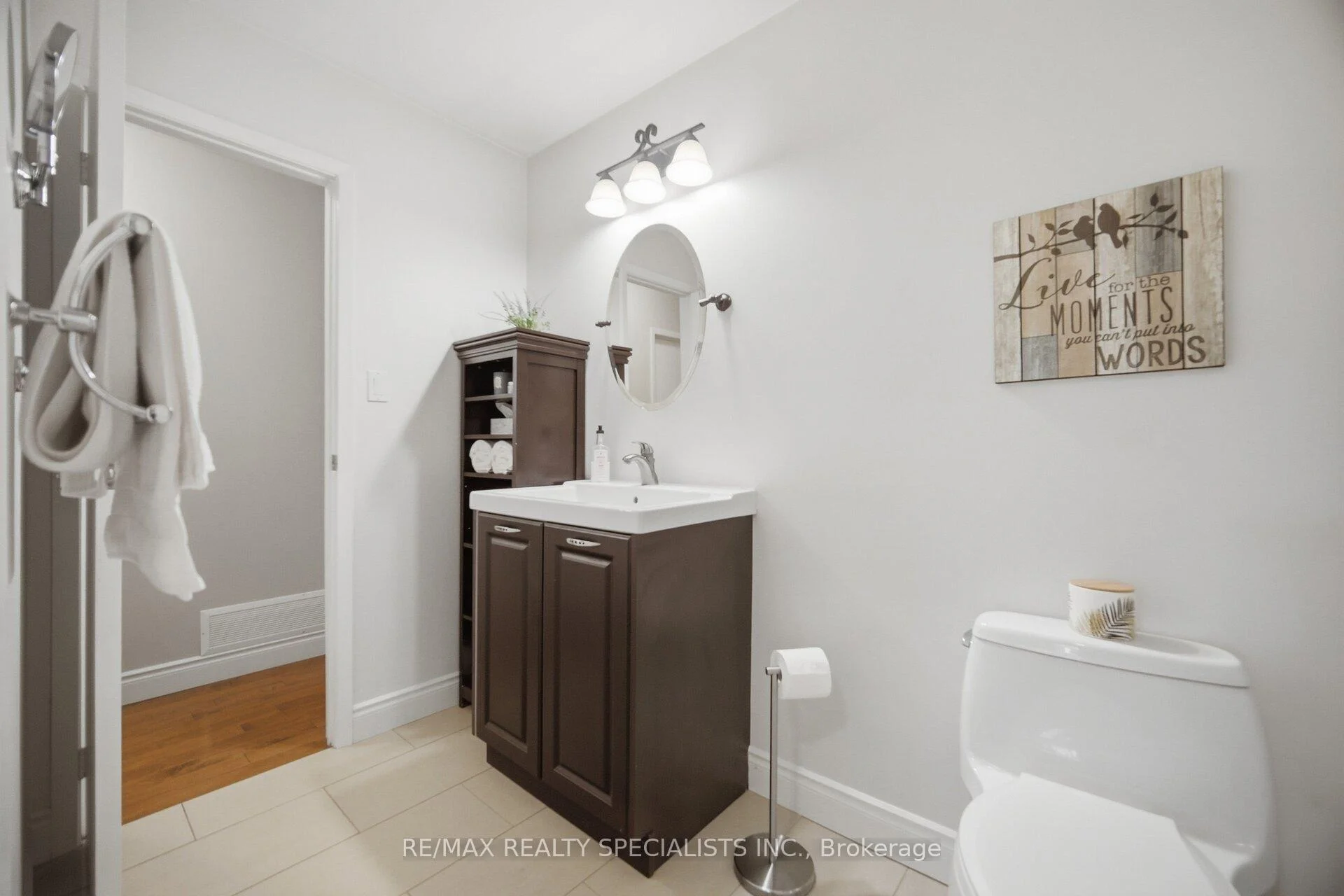 Photo 38 of 840 Hemlock Drive, Milton, Dorset Park — HOMEH