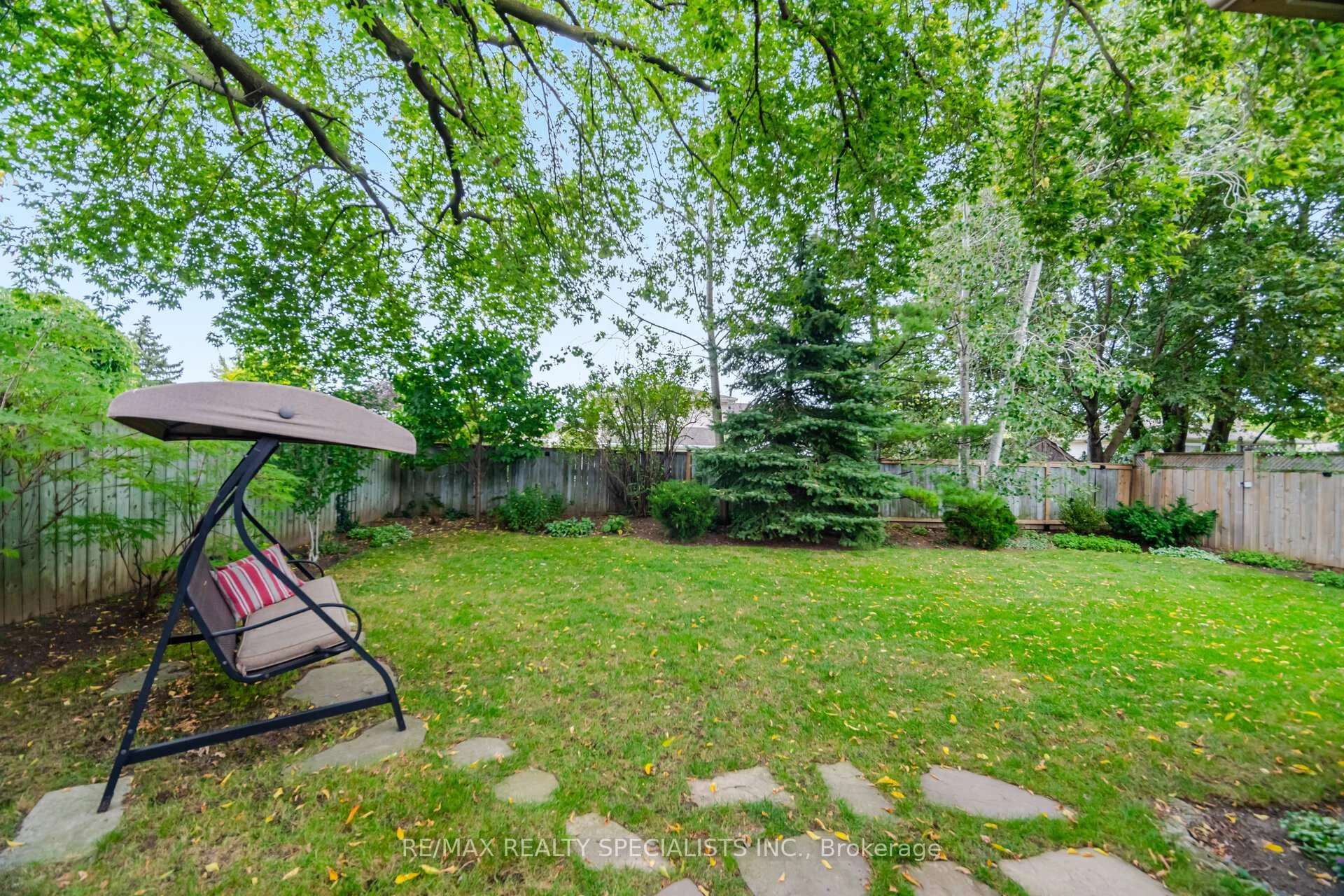Photo 65 of 840 Hemlock Drive, Milton, Dorset Park — HOMEH