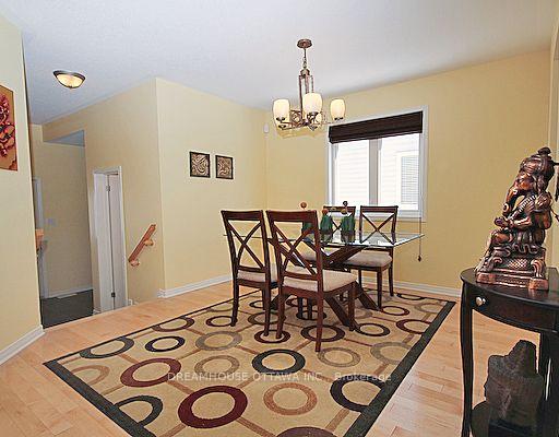 Photo 5 of 322 Statewood Drive, Ottawa, Kanata - Morgan's Grant/South March — HOMEH