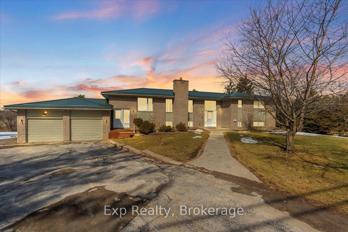 Photo 2 of 267 County Road 28, Prince Edward County, Ameliasburg Ward — HOMEH