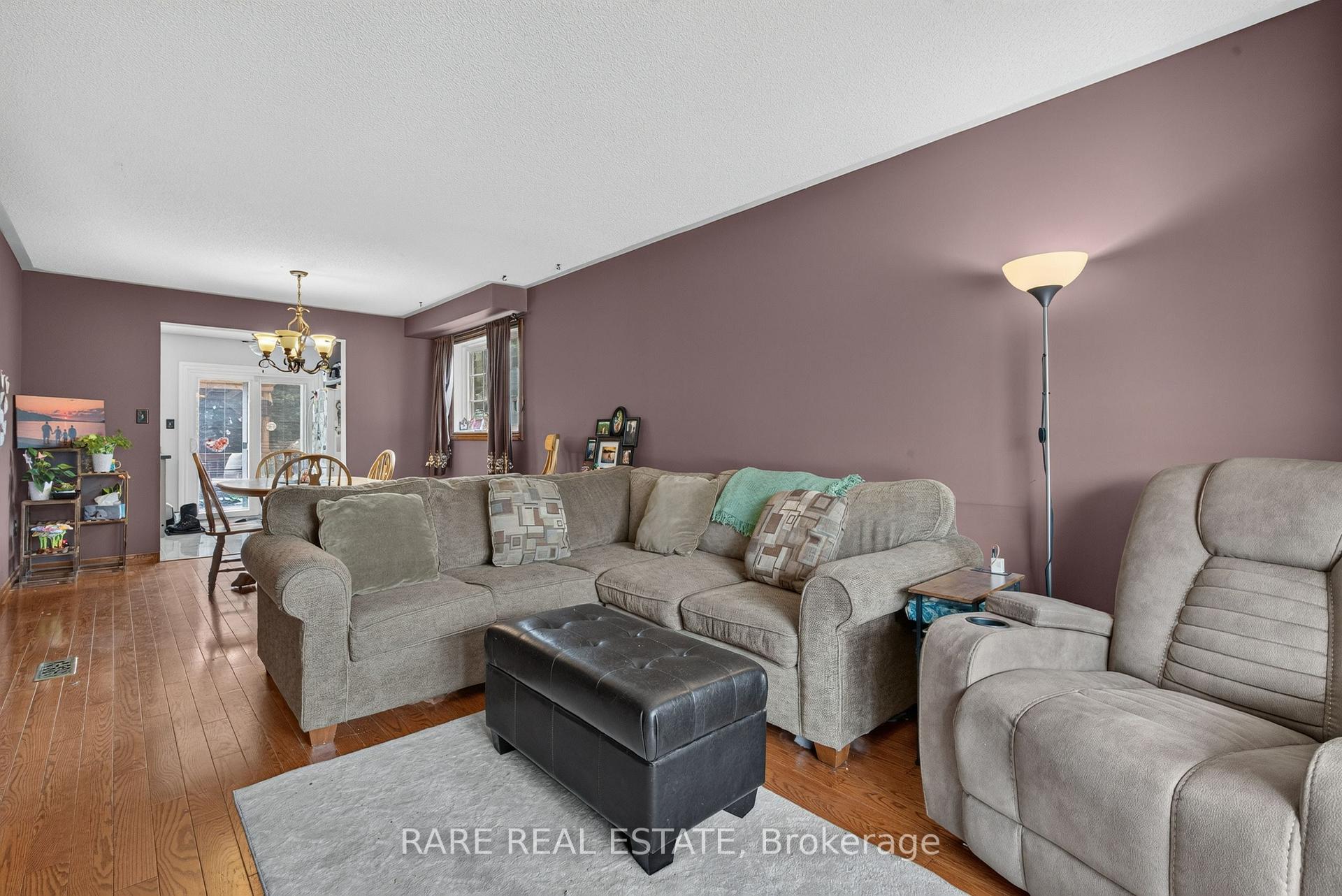 Photo 17 of 25 Edgewood Crescent, Clearview, New Lowell — HOMEH