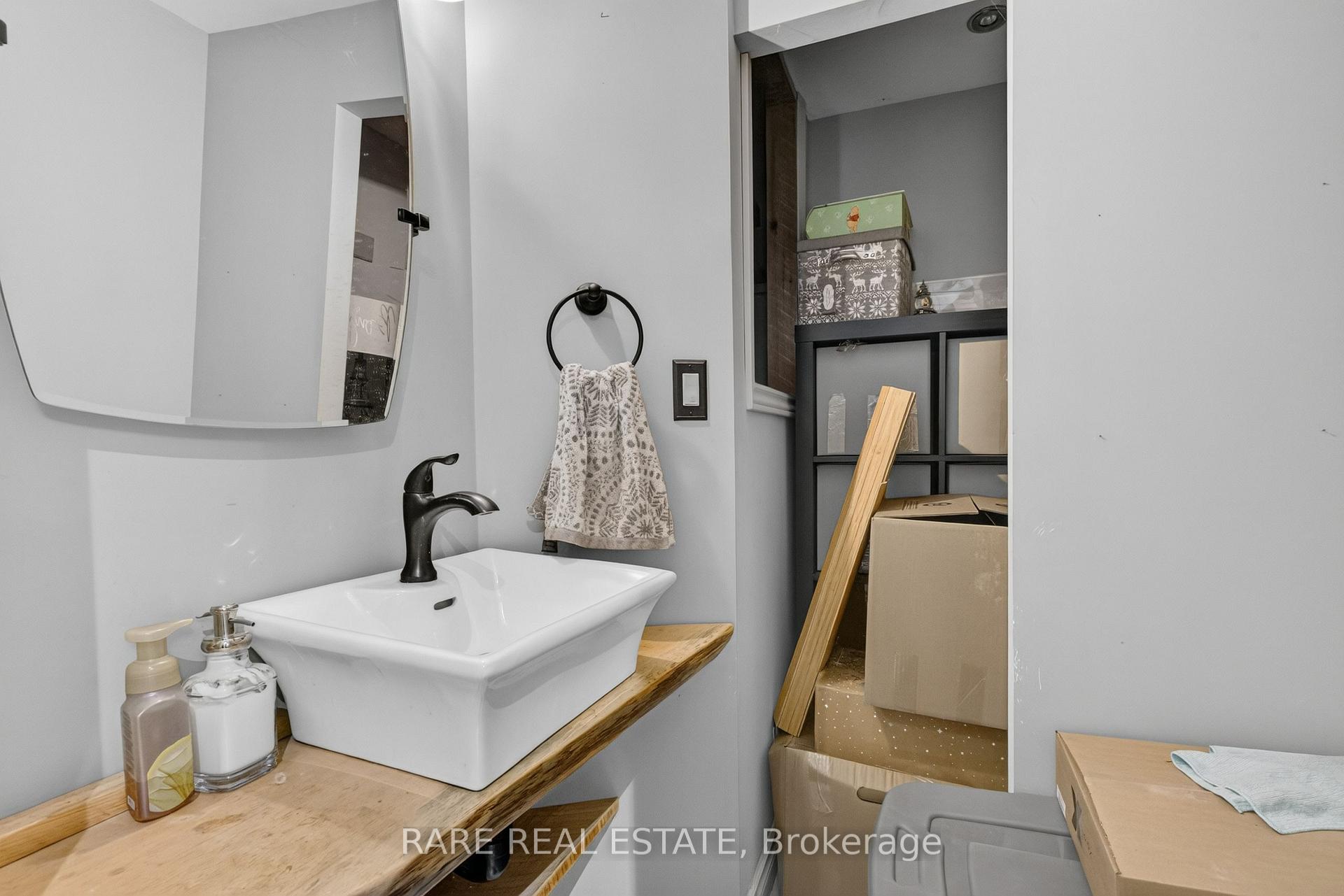 Photo 33 of 25 Edgewood Crescent, Clearview, New Lowell — HOMEH