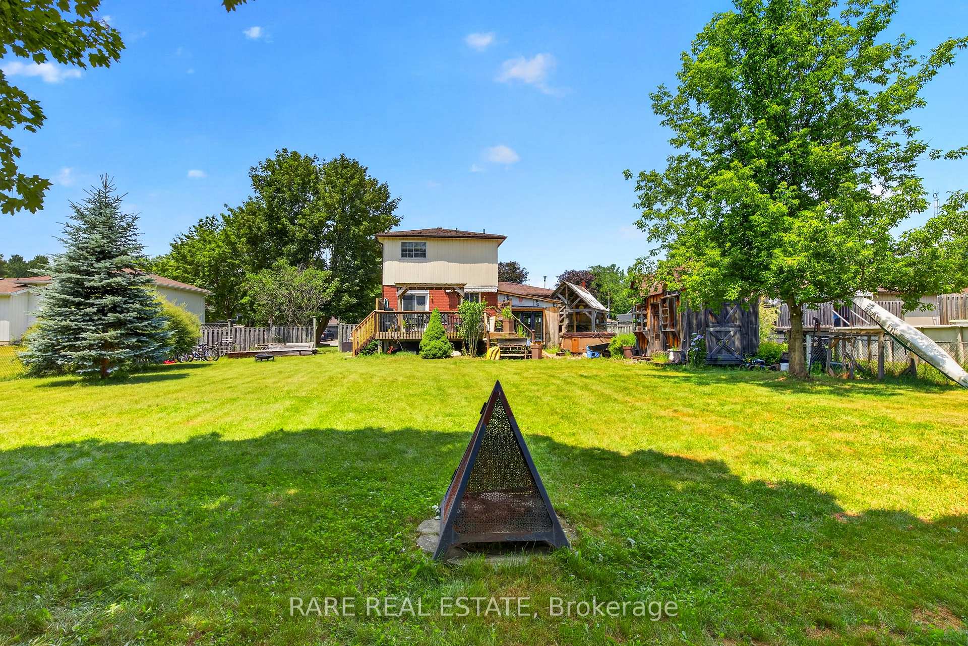 Photo 73 of 25 Edgewood Crescent, Clearview, New Lowell — HOMEH