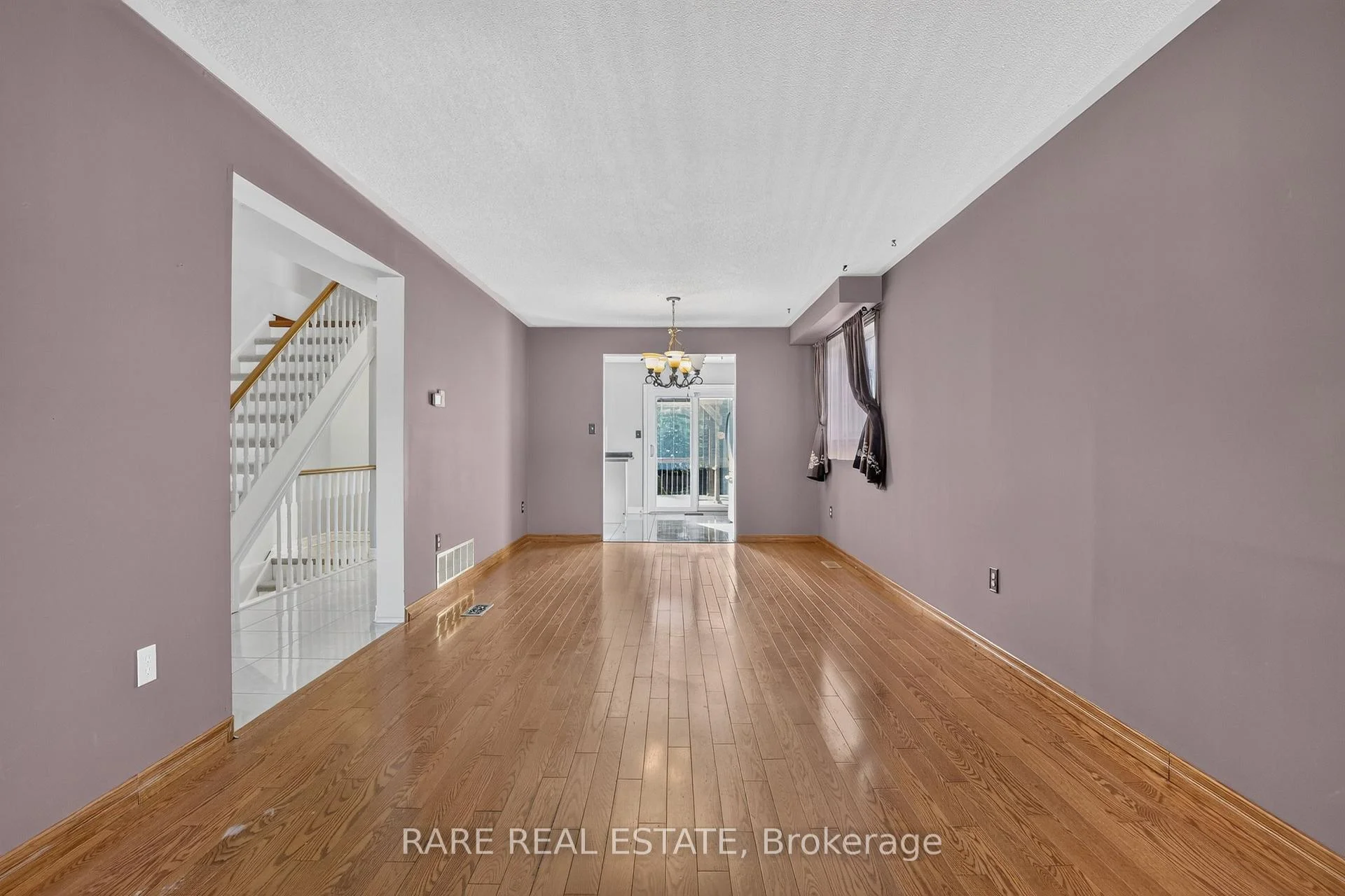 Photo 24 of 25 Edgewood Crescent, Clearview, New Lowell — HOMEH