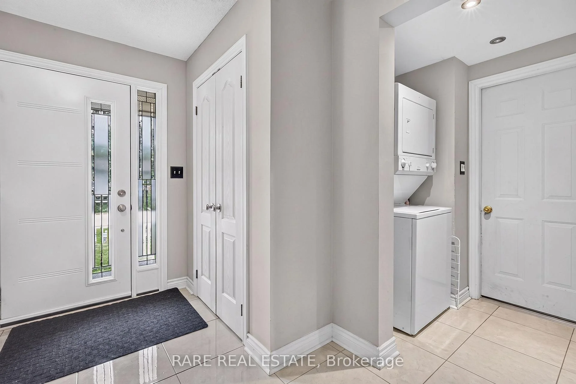 Photo 28 of 25 Edgewood Crescent, Clearview, New Lowell — HOMEH