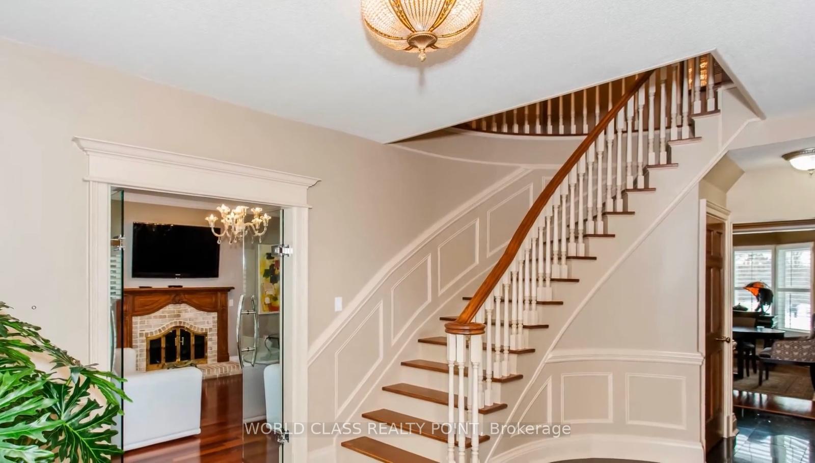 Photo 15 of 155 Meadowland Crescent, Milton, Campbellville — HOMEH