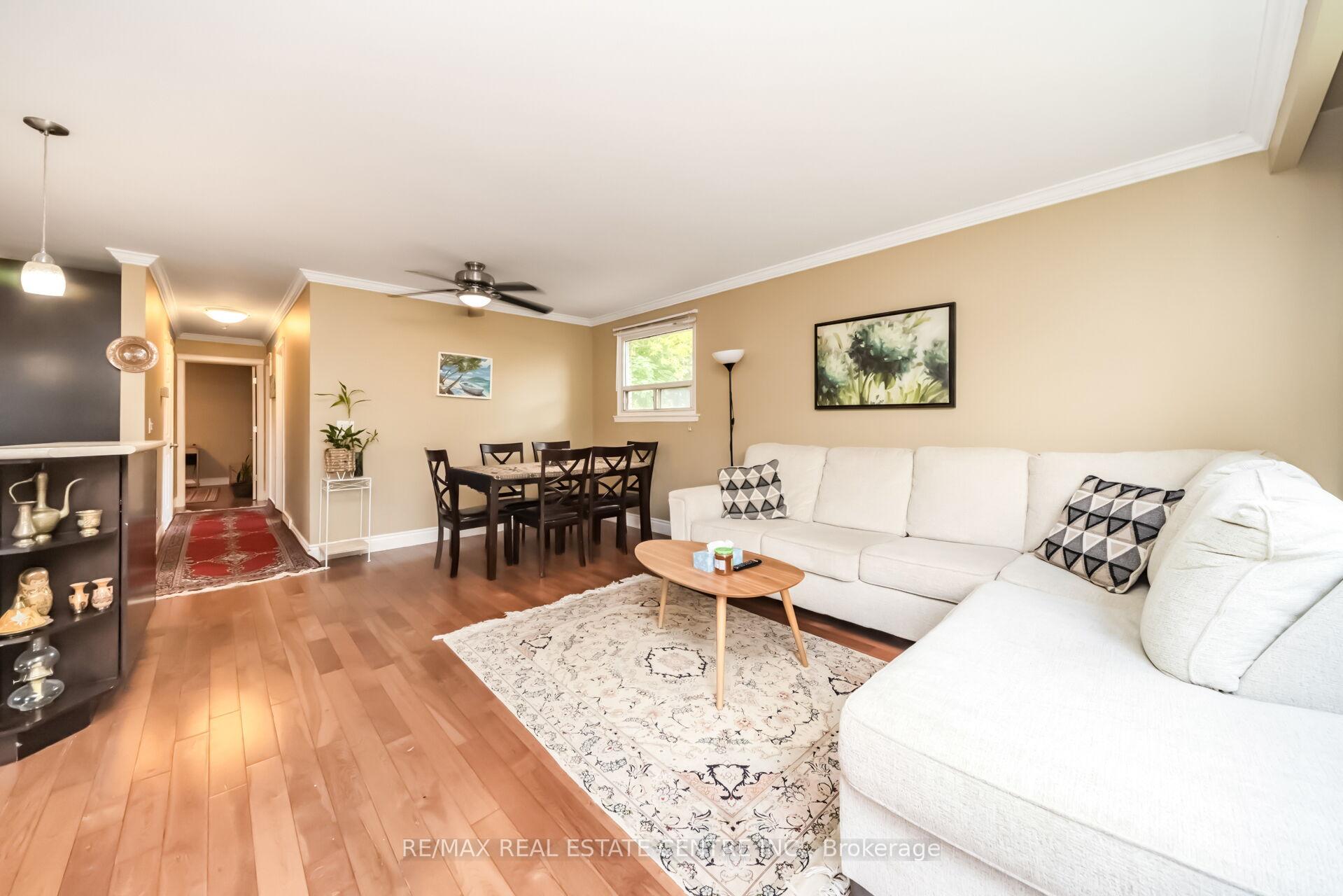 Photo 8 of Unit (Main), 126 Culham Street, Oakville, College Park — HOMEH