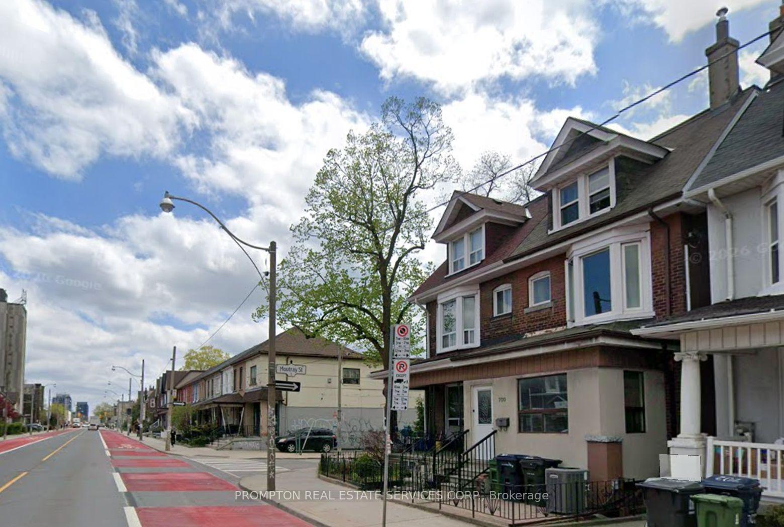 Photo of 700 Dufferin Street