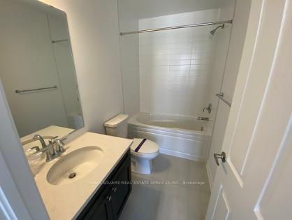 Photo 10 of 39 Wisla Avenue, Markham, Rural Markham — HOMEH