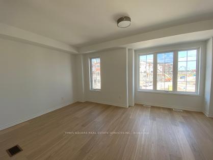 Photo 12 of 39 Wisla Avenue, Markham, Rural Markham — HOMEH