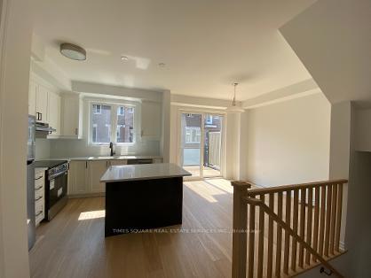 Photo 15 of 39 Wisla Avenue, Markham, Rural Markham — HOMEH