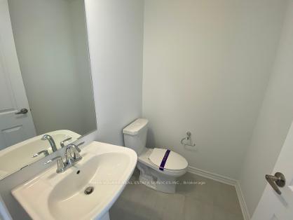 Photo 19 of 39 Wisla Avenue, Markham, Rural Markham — HOMEH