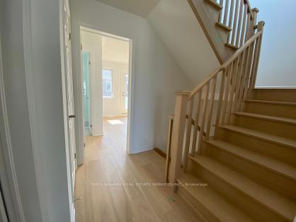 Photo 20 of 39 Wisla Avenue, Markham, Rural Markham — HOMEH