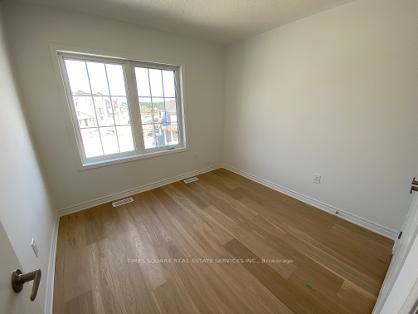 Photo 25 of 39 Wisla Avenue, Markham, Rural Markham — HOMEH