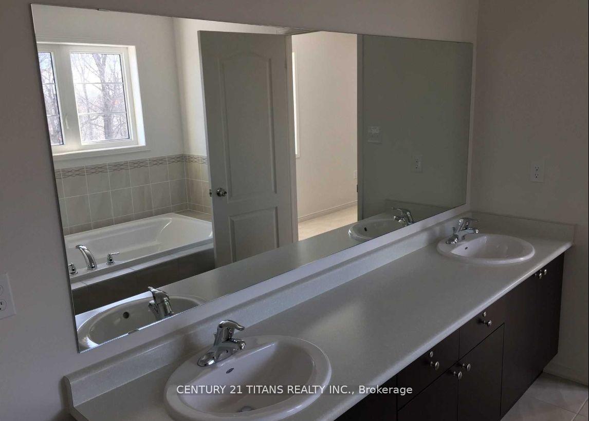 Photo 7 of 241 South Ocean Drive, Oshawa, Windfields — HOMEH