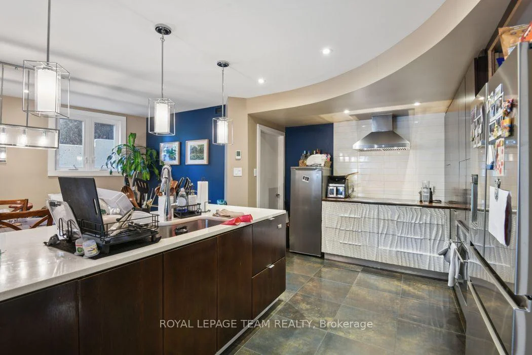 Photo 12 of Unit 101C, 997 North River Road, Ottawa, Overbrook — HOMEH