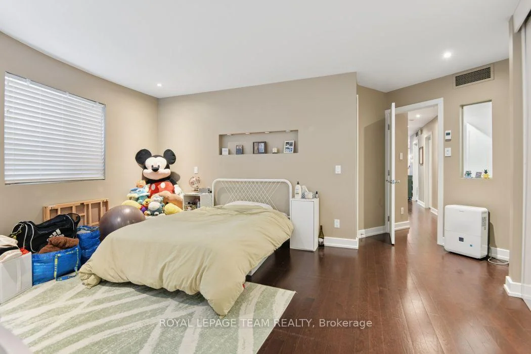 Photo 18 of Unit 101C, 997 North River Road, Ottawa, Overbrook — HOMEH