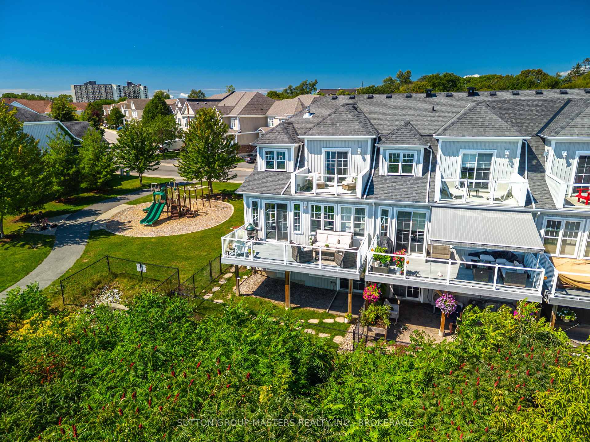 Photo 4 of 728 Newmarket Lane, Kingston, Rideau — HOMEH