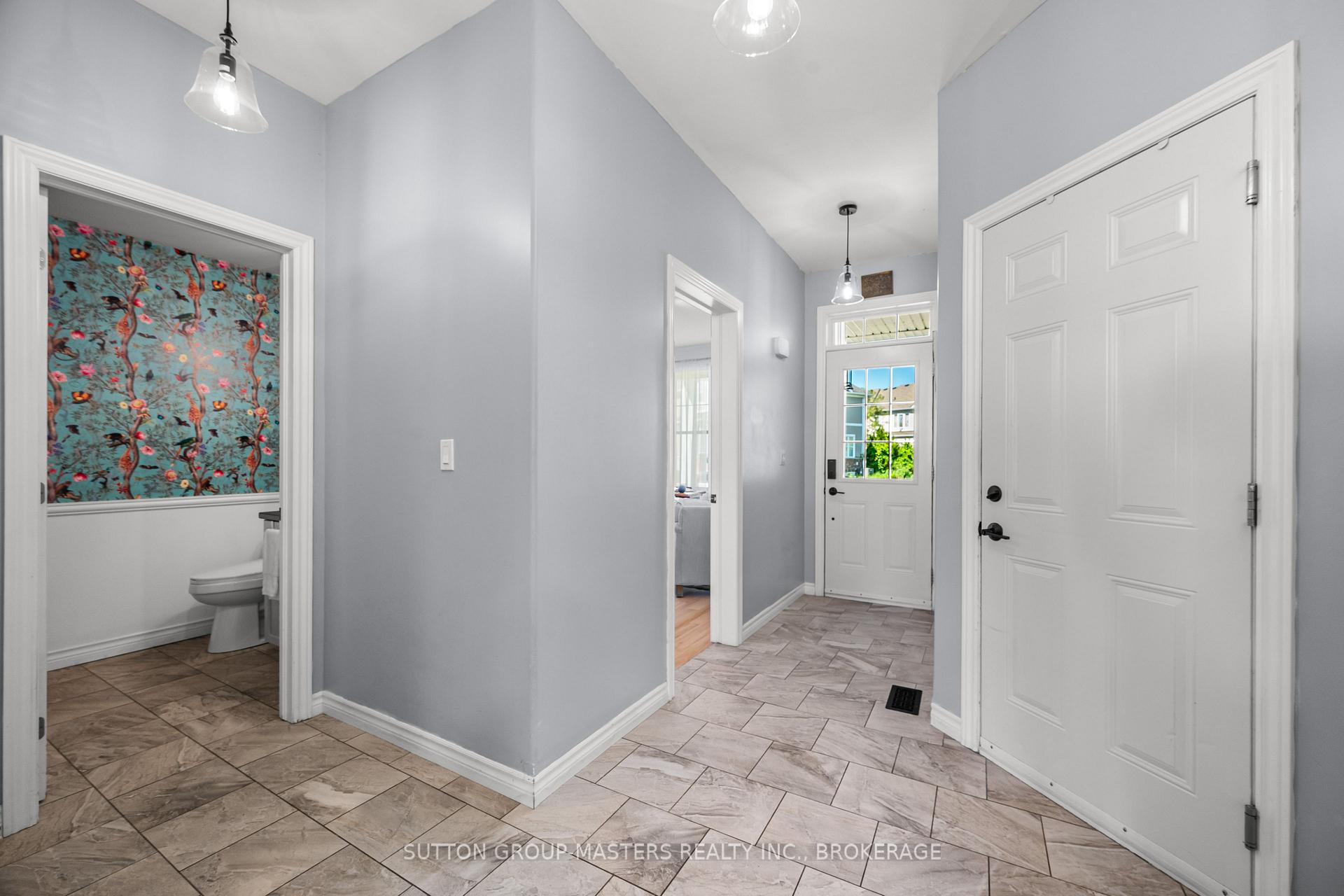 Photo 8 of 728 Newmarket Lane, Kingston, Rideau — HOMEH