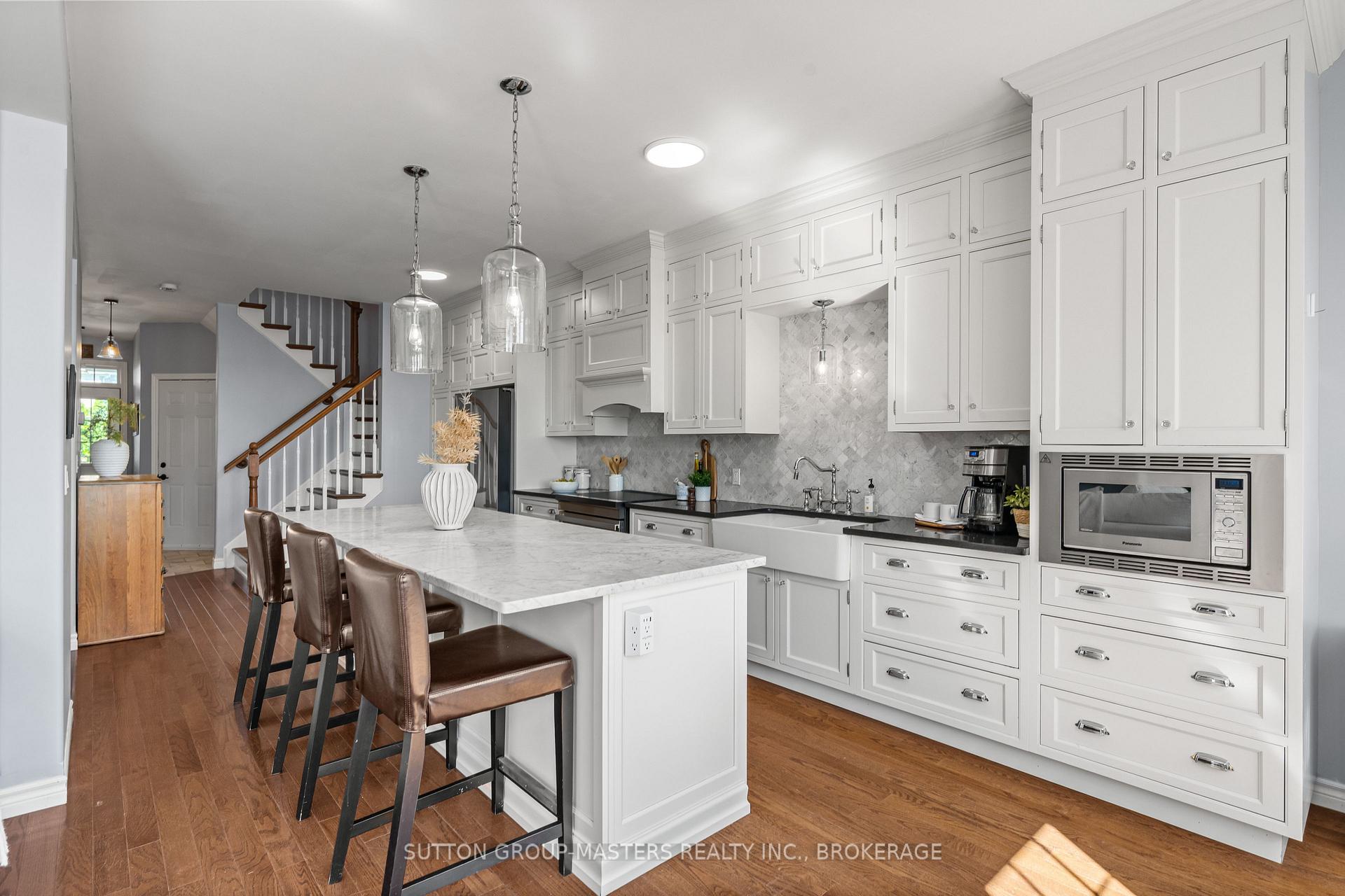 Photo 11 of 728 Newmarket Lane, Kingston, Rideau — HOMEH