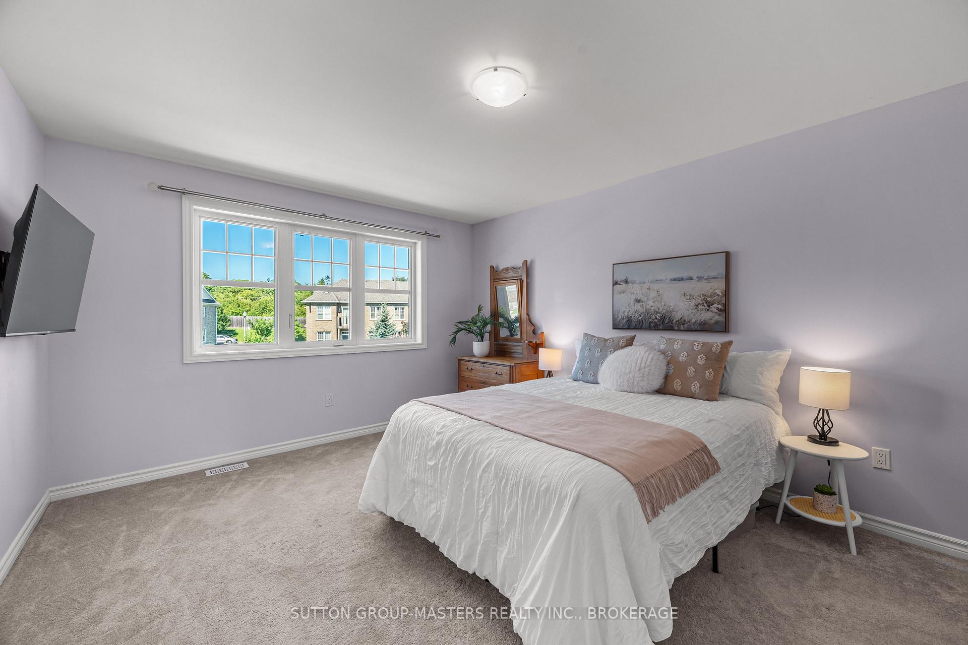 Photo 22 of 728 Newmarket Lane, Kingston, Rideau — HOMEH