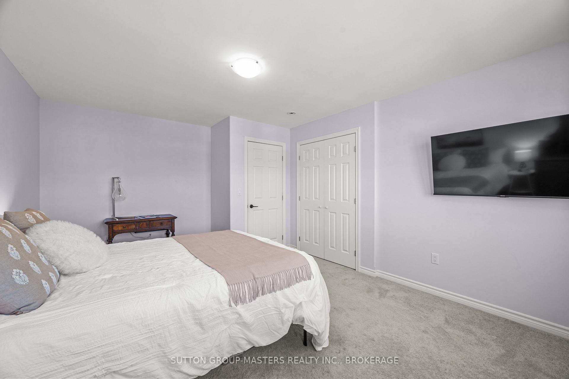 Photo 23 of 728 Newmarket Lane, Kingston, Rideau — HOMEH